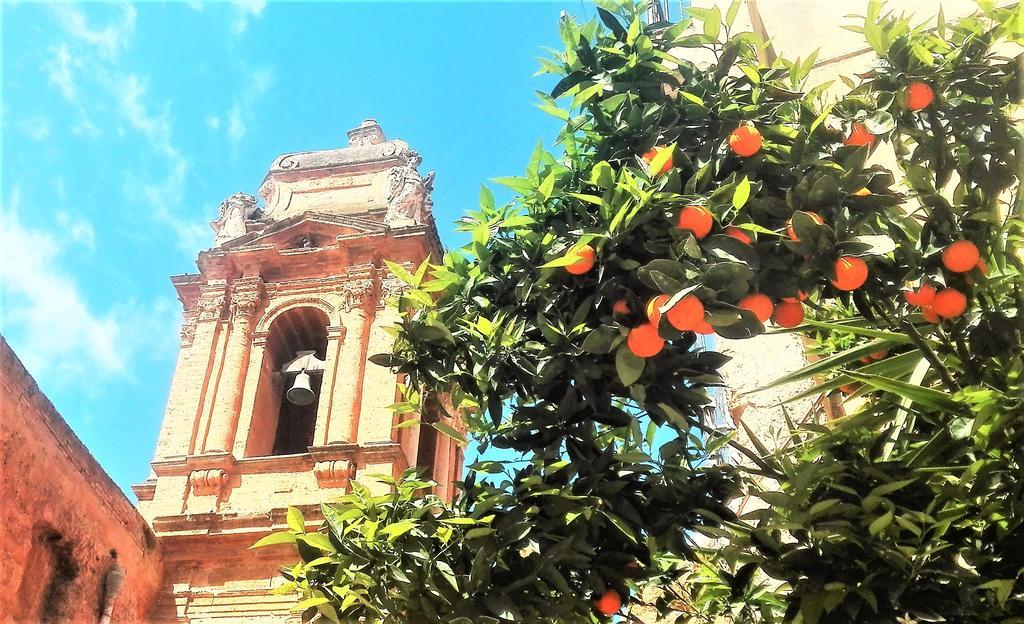 B&B Le Vie D'Arte Αγκριτζέντο Εξωτερικό φωτογραφία